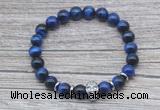 CGB7524 8mm blue tiger eye bracelet with skull for men or women